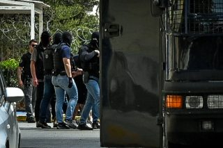 Ανοιχτοί λογαριασμοί στις ομάδες του υποκόσμου